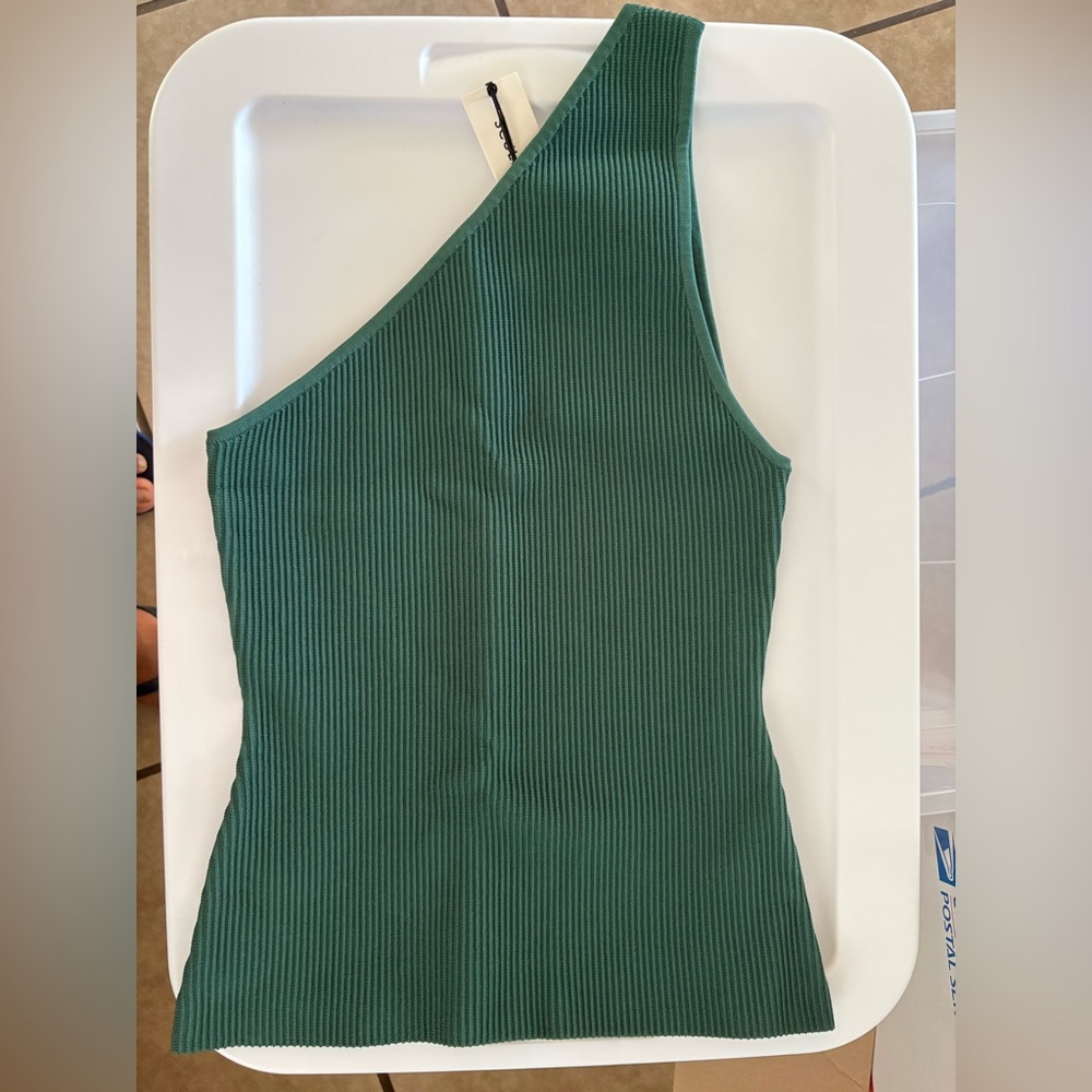 Aritzia One-Shoulder Ribbed Tank Top in Forest Green